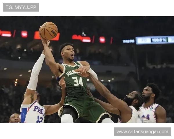 SGA轰下26分5助攻率雷霆擒开拓者豪取十二连胜之战报全景展 SGA轰下26分5助攻率雷霆擒开拓者豪取十二连胜之战报全景展