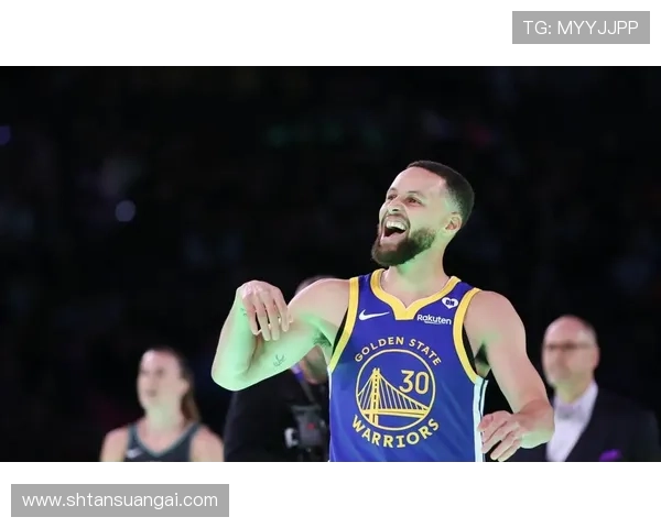 库里因伤缺阵五场 全明星周末训练遇反复 库里因伤缺阵五场 全明星周末训练遇反复